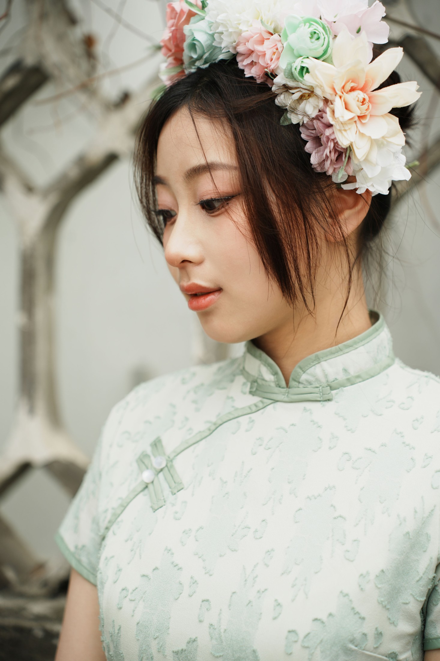 小u – 《绿色旗袍簪花》[17P]